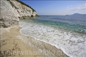 Padulella Strand mit Scoglietto im Hitergrund (Italien, Elba) - Padulella Beach (Italy, Elba)
