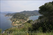 Blick von der Halbinsel Enfola auf die Nordküste (Italien, Elba) - Northcoast (Italy, Elba)