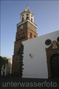 Die Kirche im Dorf Teguise (Lanzarote, Kanarische Inseln) - Teguise (Lanzarote, Canary Islands)