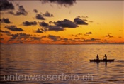 Sonnenuntergang auf Moorea (Französisch Polynesien)