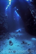 Riffhöhle im Roten Meer  (Ägypten)