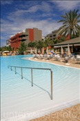 Poolbereich des Hotels Roca Nivaria (Teneriffa, Kanarische Inseln) - Poolarea of the Roca Nivaria Hotel (Tenerife, Canary Islands)